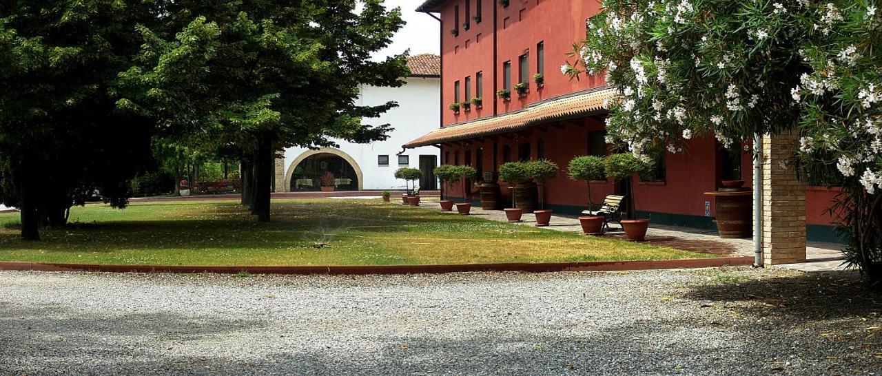 Agriturismo Isola Augusta パラッツォーロ・デッロ・ステッラ エクステリア 写真