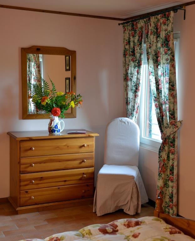 Agriturismo Isola Augusta パラッツォーロ・デッロ・ステッラ 部屋 写真