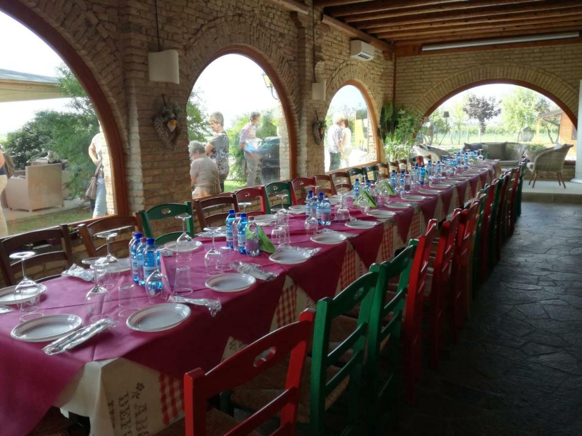 Agriturismo Isola Augusta パラッツォーロ・デッロ・ステッラ エクステリア 写真